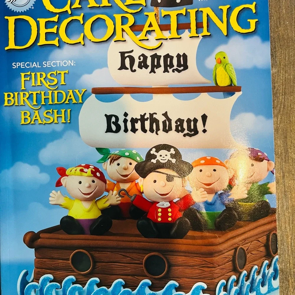 Vintage Wilton Cake Decorating Collectible Yearbook 2 Lot Bundle Magazine